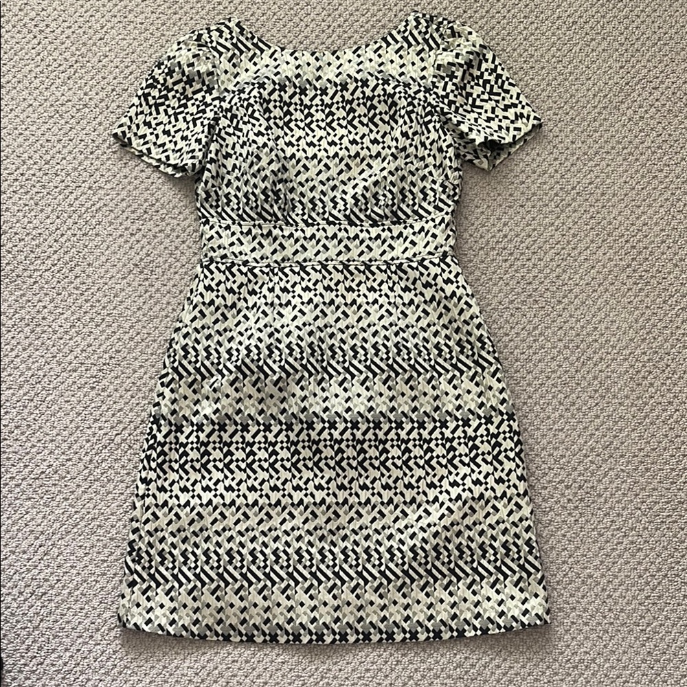 Elegant Black and White Patterned Dress